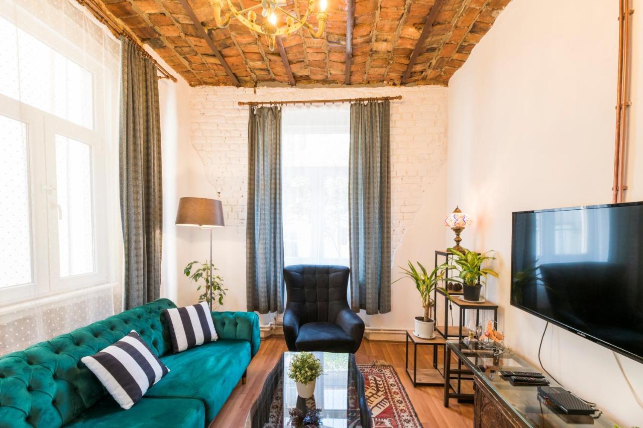 By Galata- Historical And Modern Apartment Istambul Extérieur photo