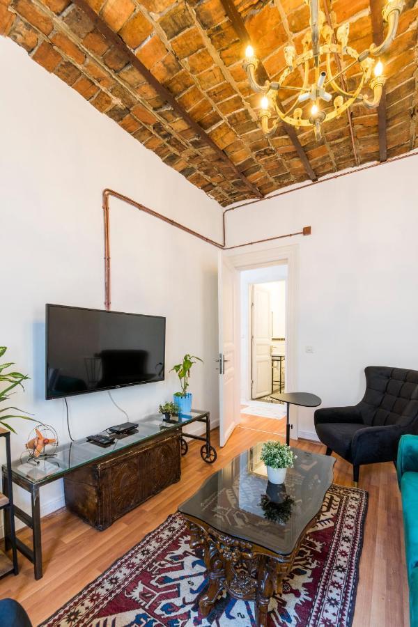 By Galata- Historical And Modern Apartment Istambul Extérieur photo