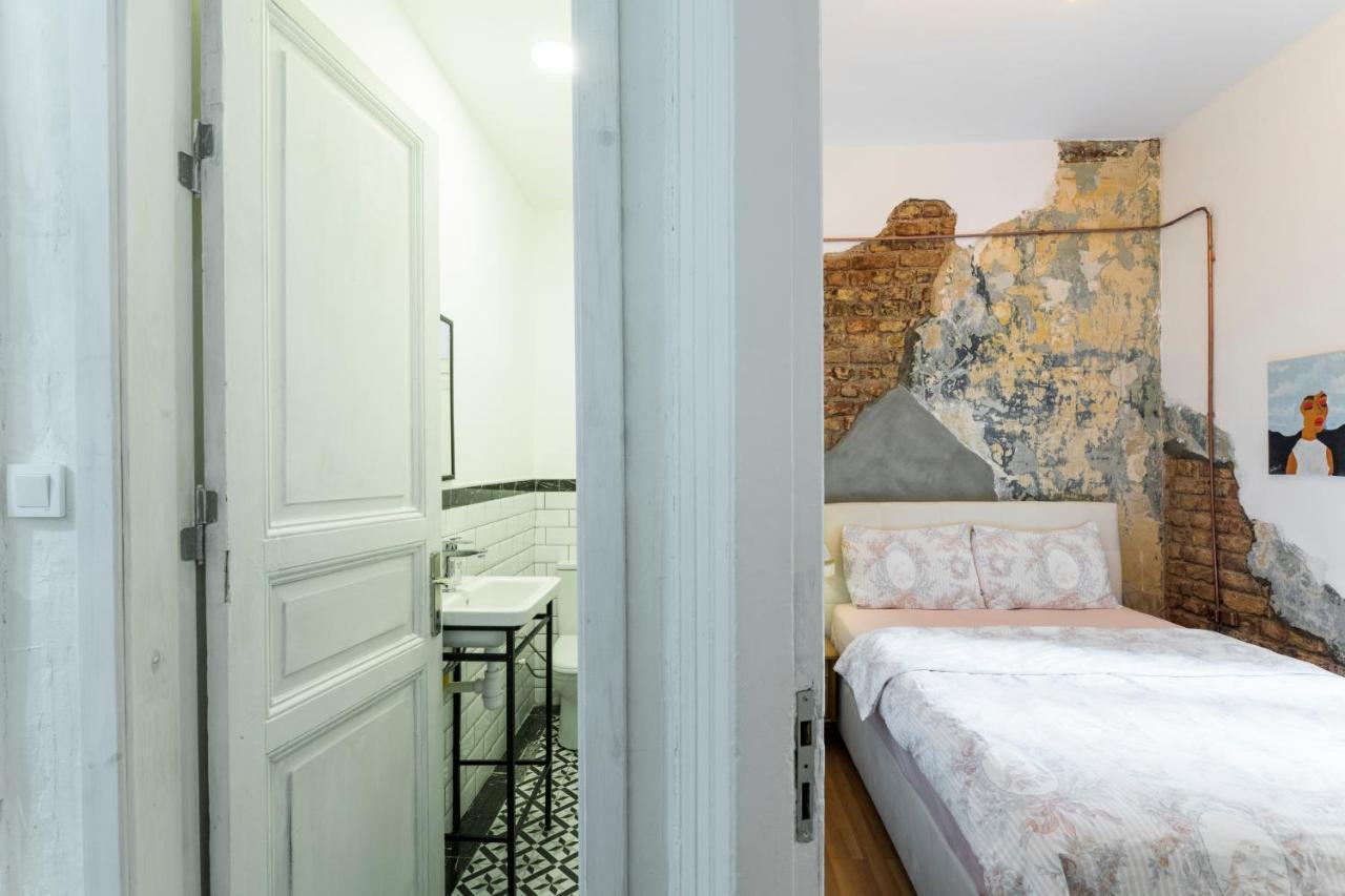 By Galata- Historical And Modern Apartment Istambul Extérieur photo