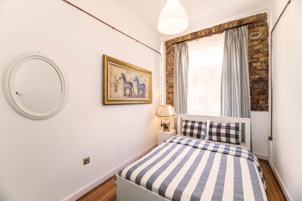 By Galata- Historical And Modern Apartment Istambul Extérieur photo