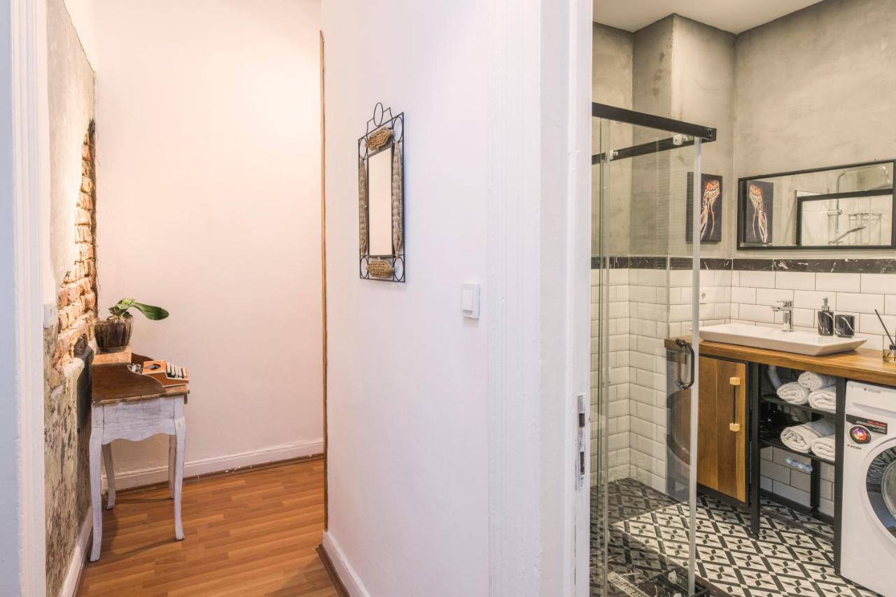 By Galata- Historical And Modern Apartment Istambul Extérieur photo