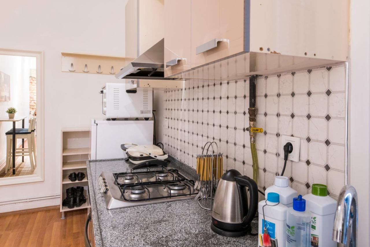 By Galata- Historical And Modern Apartment Istambul Extérieur photo